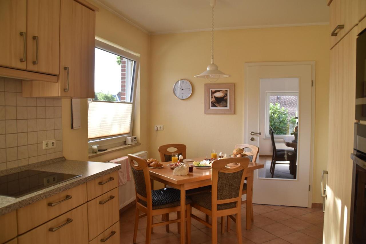 Ferienwohnung Uennern Appelboom ชเนเวอร์ดิงเงิน ภายนอก รูปภาพ